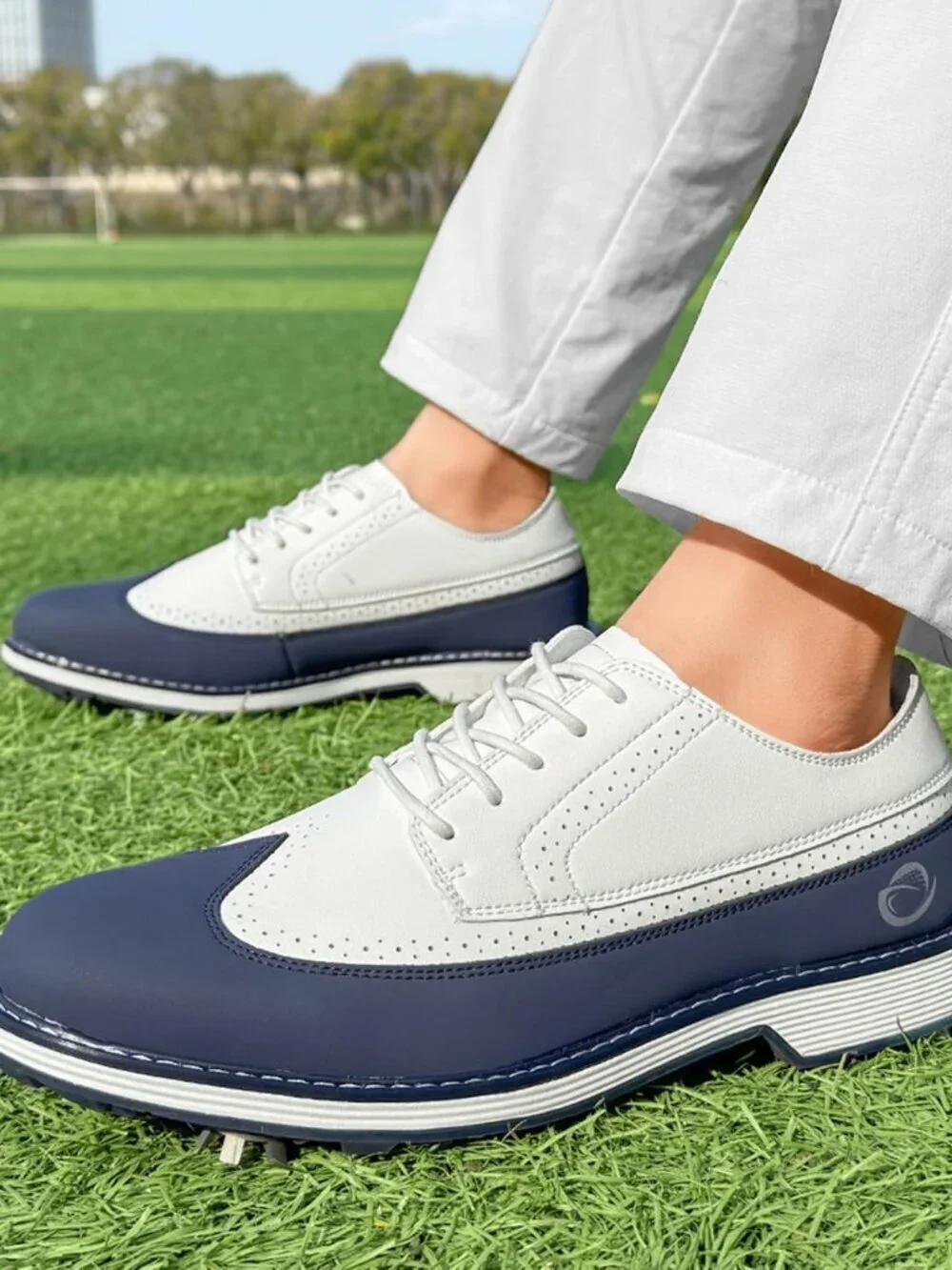 Men's Blue Spikes Classic Golf Footwear Walking Sneakers Golfers Golf Shoes